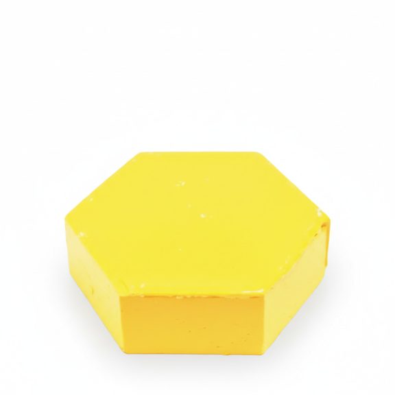 Pecsétviasz sárga 6-szögű tömb /ca. 420 g/ Pecsétviasz sárga 6-szögű tömb /ca. 420 g/