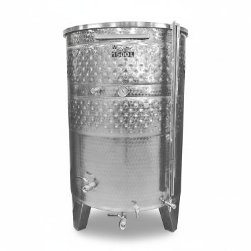   Tartály Zottel (3.2) úszófedeles 2600 liter, kettő hűtőpalásttal